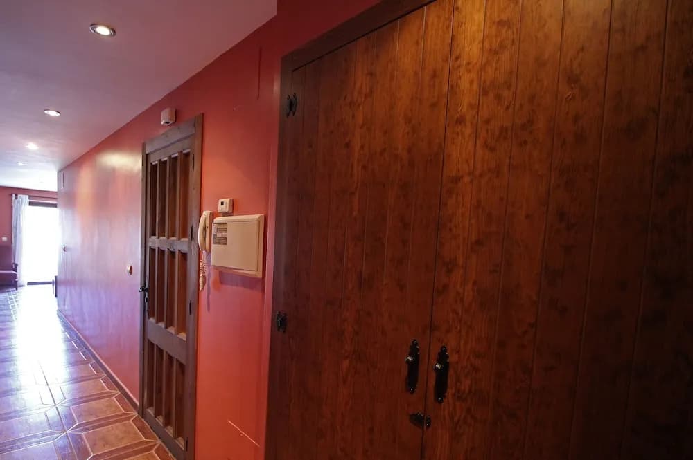 4 Bedrooms Superior Apartment with balcony