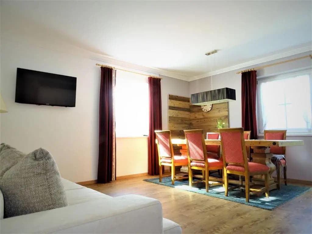 2 Bedrooms Apartment with balcony