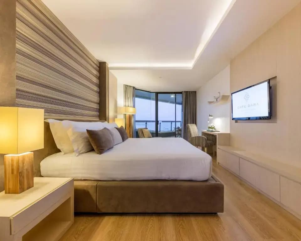 Deluxe Terrace Double room with sea view full double bed