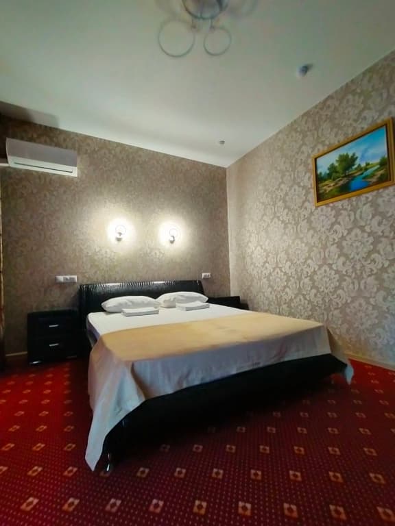 Suite with balcony
