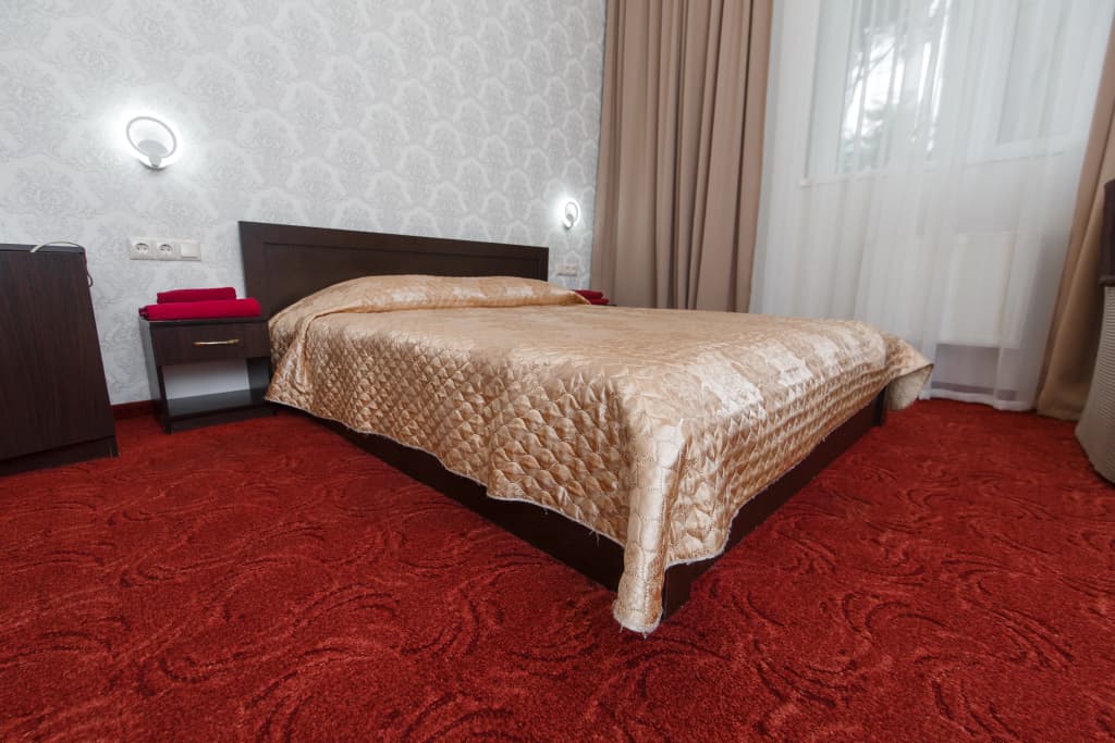 №4 Superior Double Junior Suite full double bed