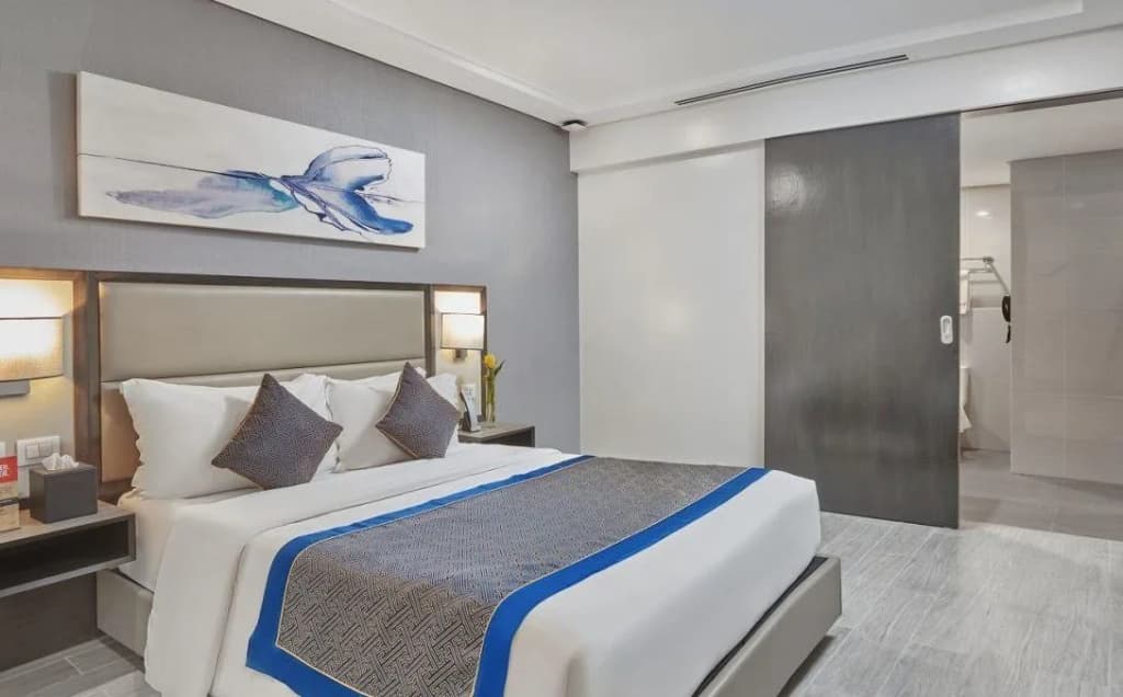 1 Bedroom Double Junior Suite full double bed