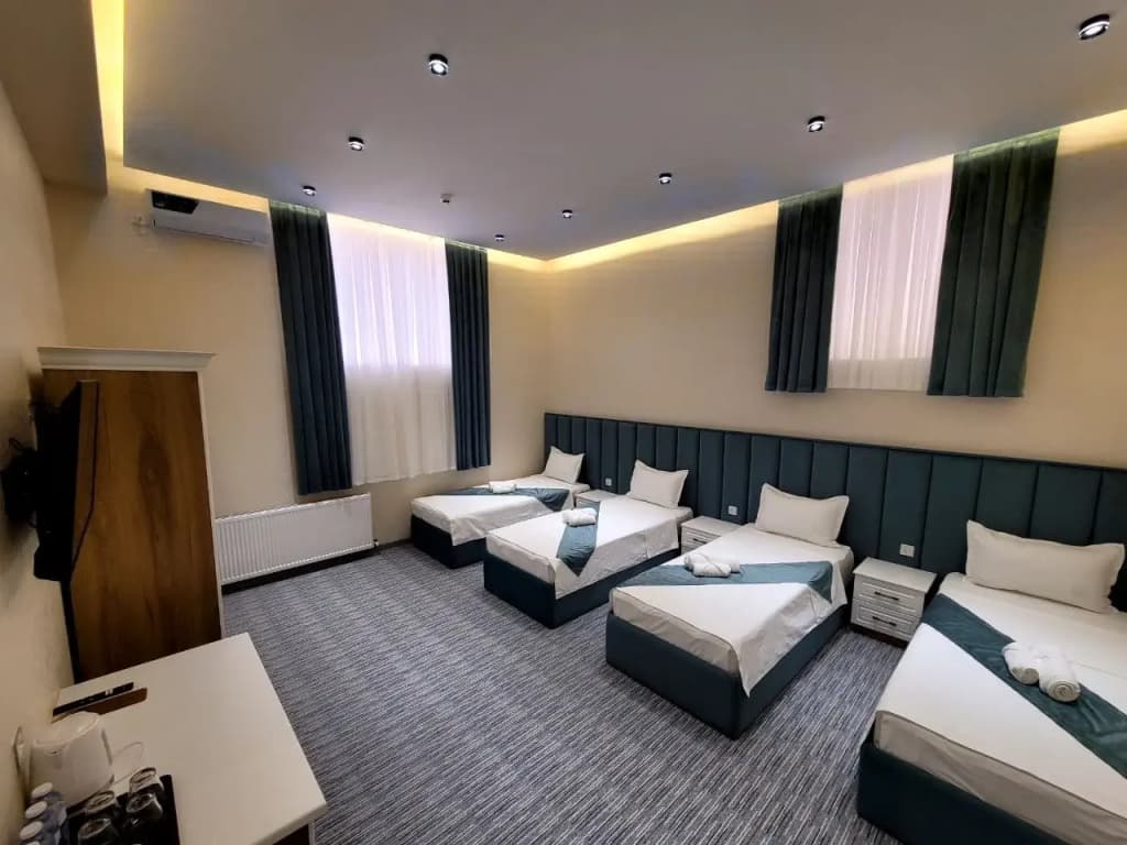 Superior Quadruple room
