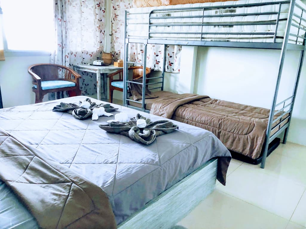 Economy room