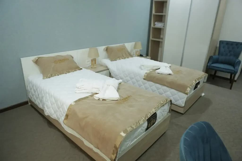 Standard Double room twin beds