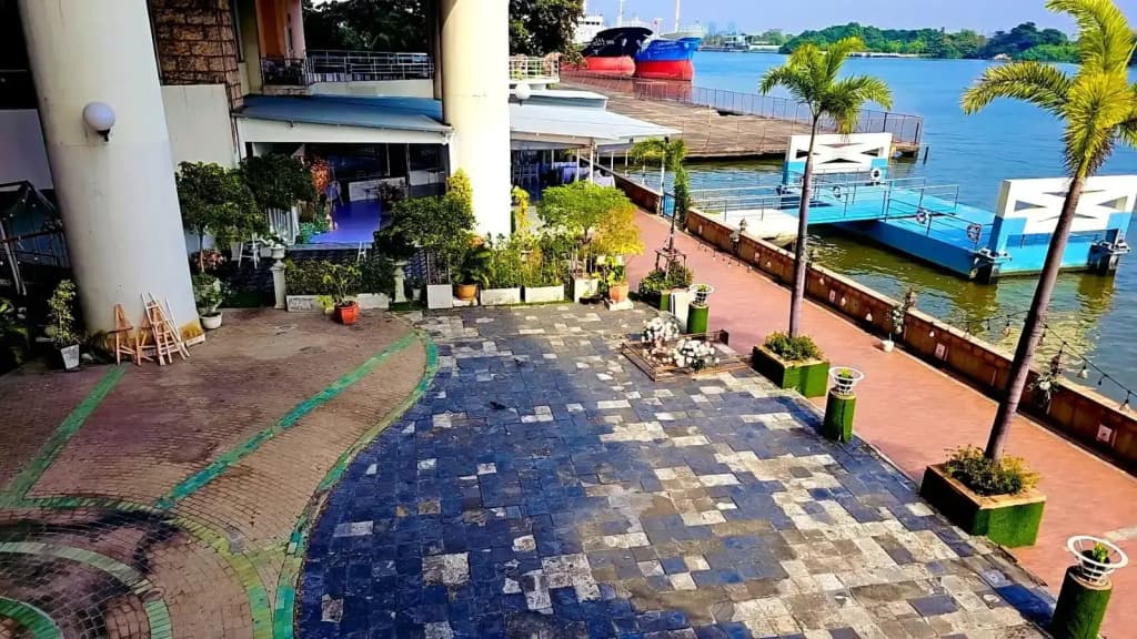 Hotel photo 12