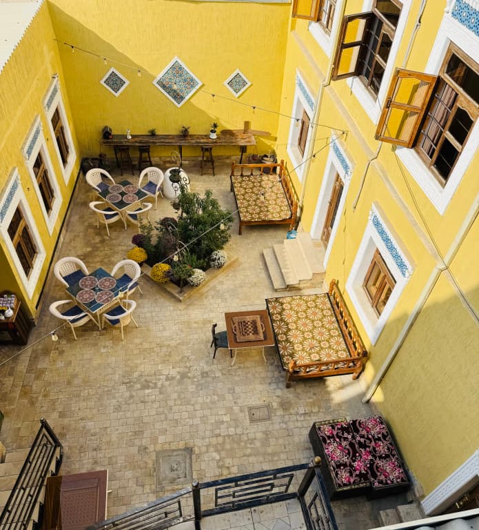 Hotel photo 1