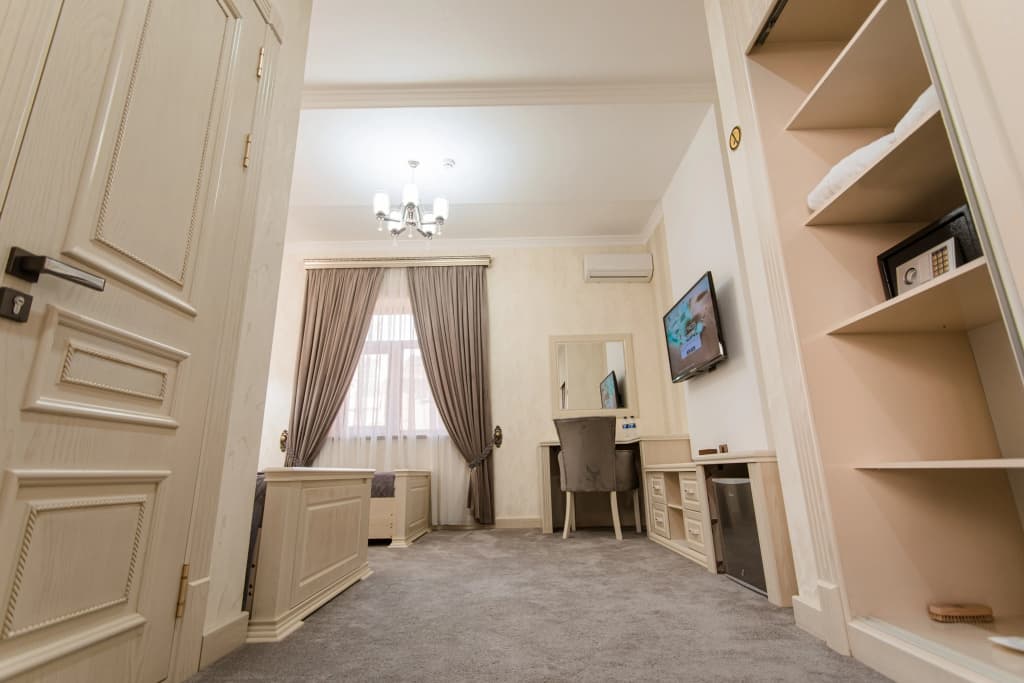 Hotel photo 8