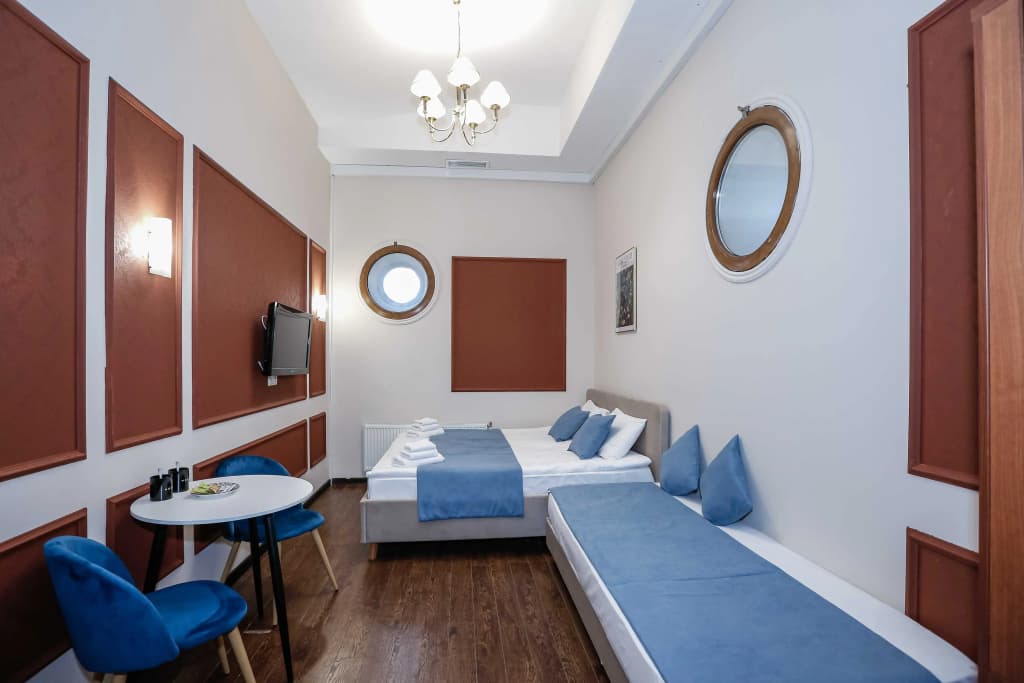 Hotel photo 1