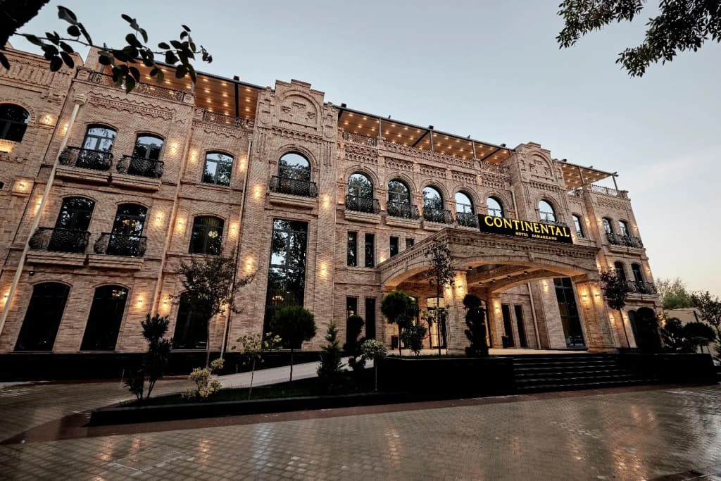 Hotel photo 1