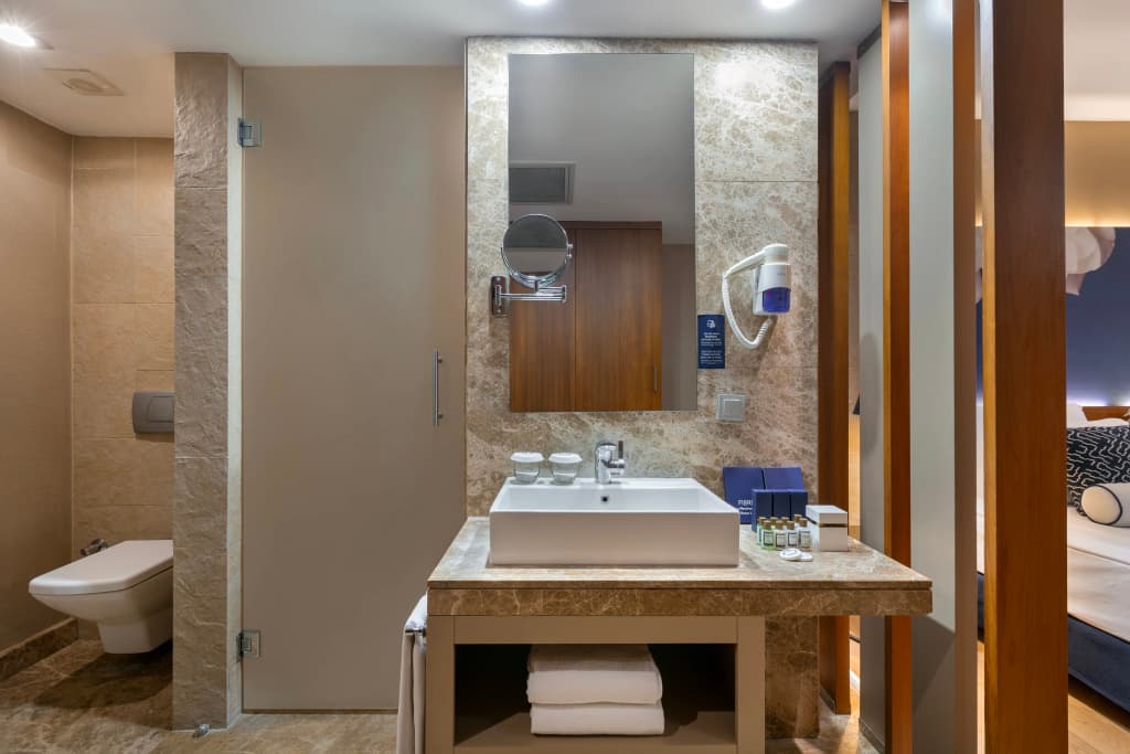 Standard room with balcony