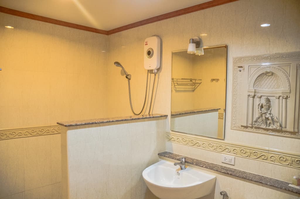 Standard Double room with balcony and with view full double bed