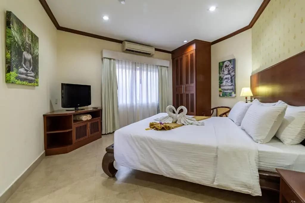2 Bedrooms Suite with pool view