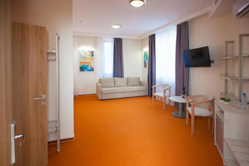 Hotel photo 1