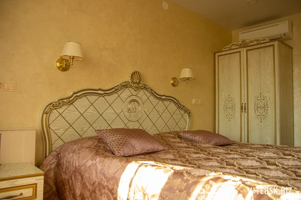 Luxury Double Apartment full double bed