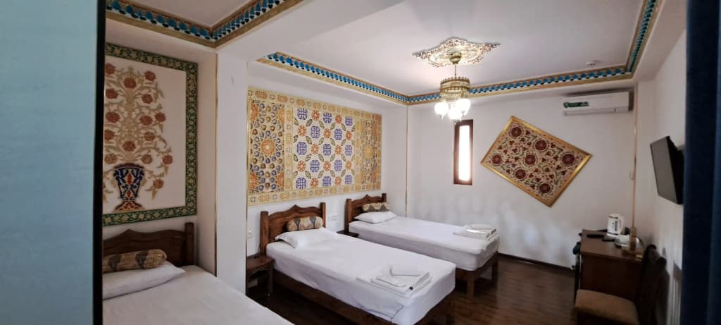 Deluxe Triple room