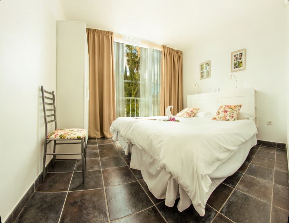 Double Studio Apartment twin beds