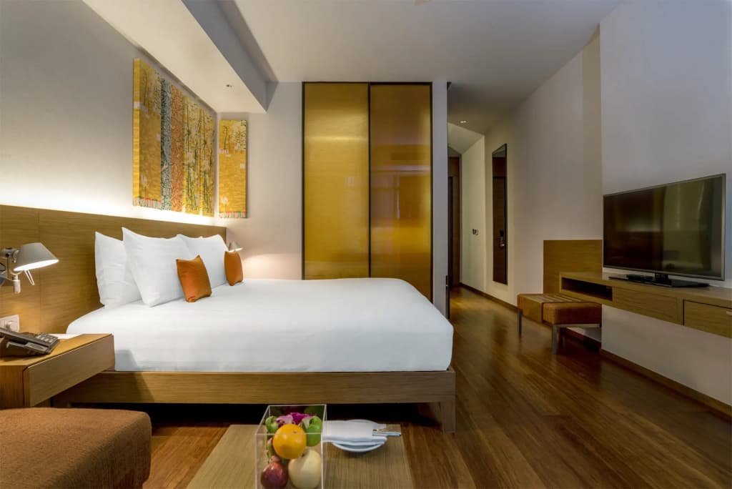 Superior Double room with city view full double bed