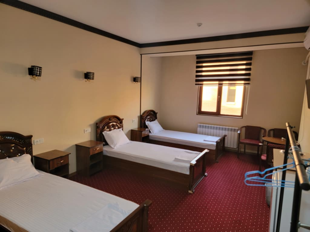 Economy room