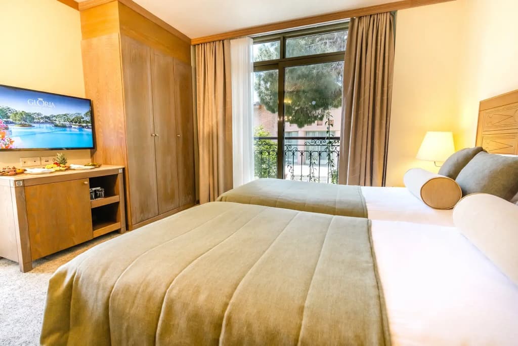 Family Suite with balcony and with garden view