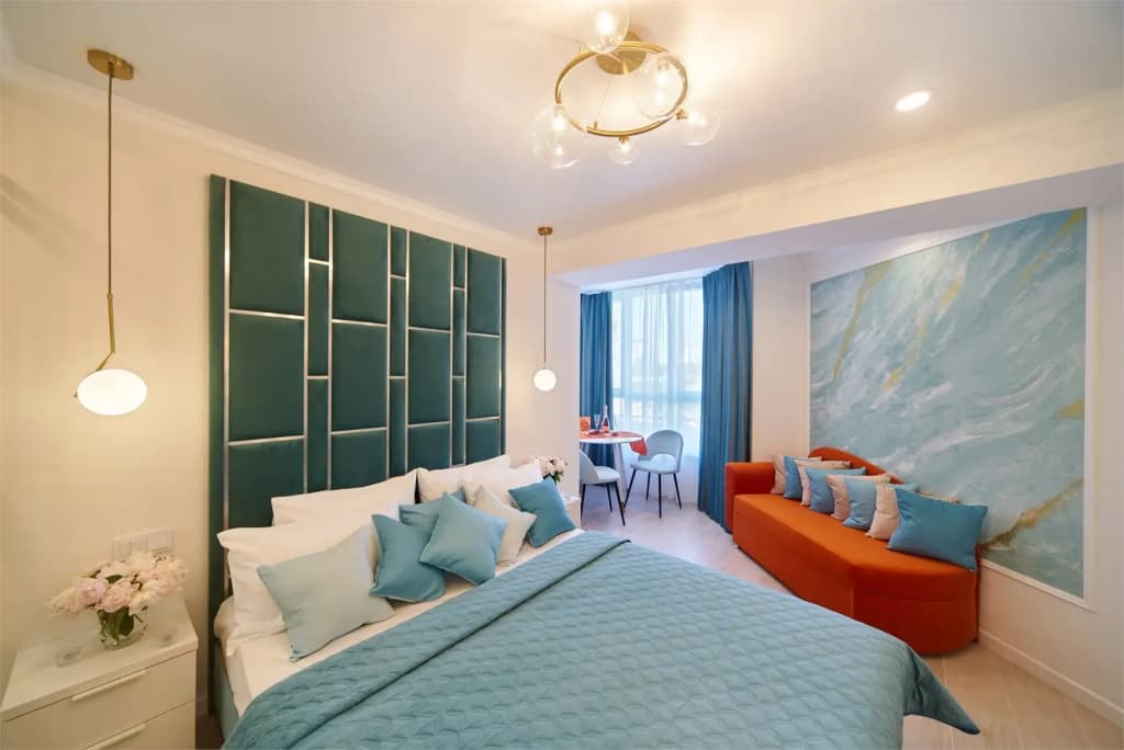 Deluxe Double Studio with pool view full double bed