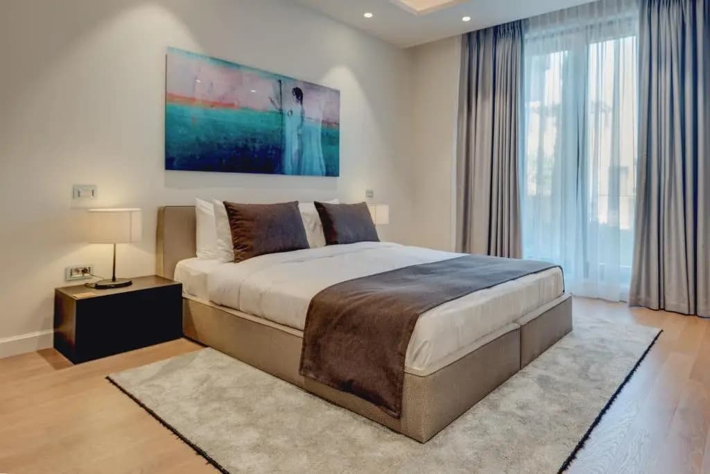 1 Bedroom Kumbor Double Suite with balcony full double bed
