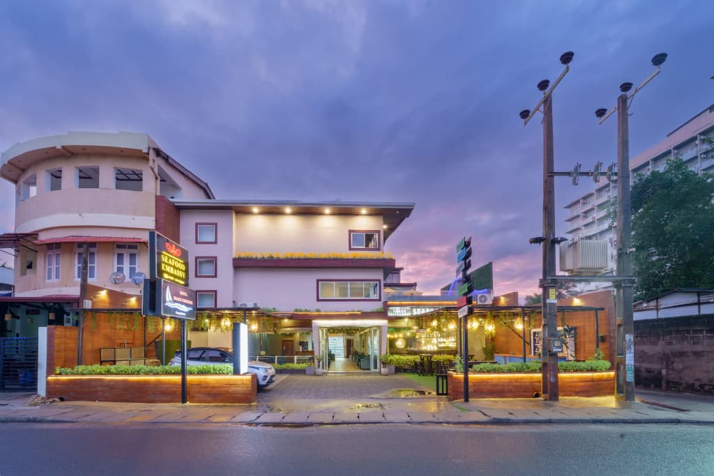 Hotel photo 1