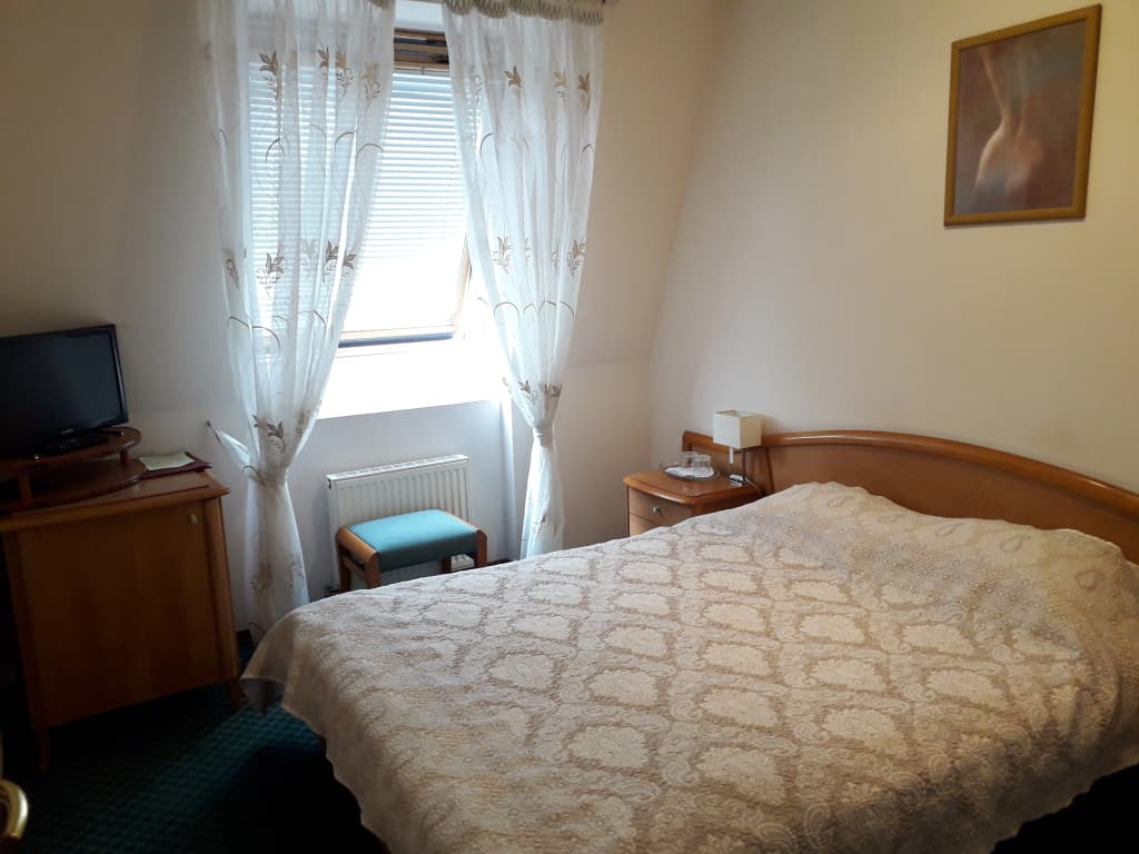 Standard Double room full double bed
