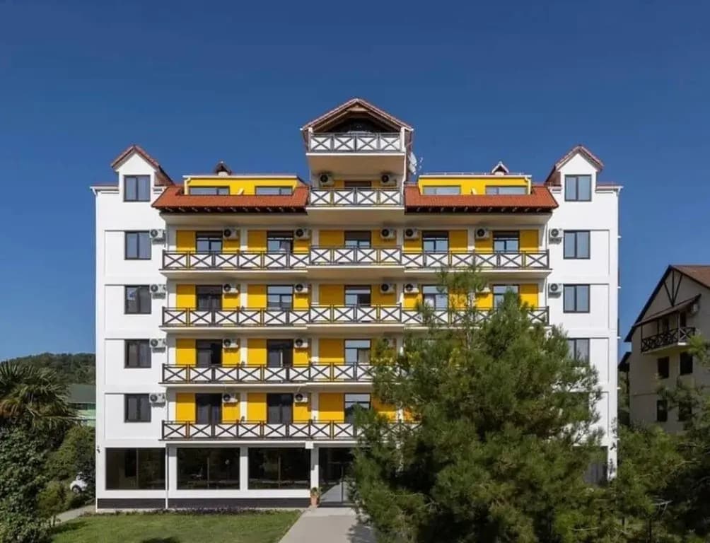 Hotel photo 1