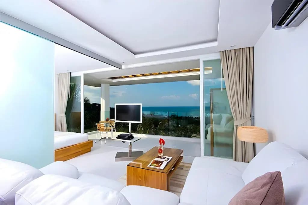 1 Bedroom Penthouse Double Suite with balcony and with sea view full double bed