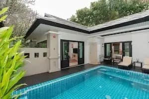 1 Bedroom Double Pool Villa full double bed