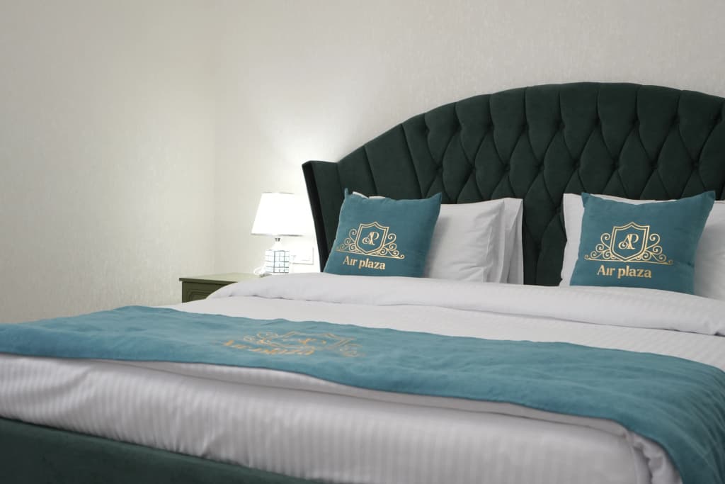 Suite with garden view