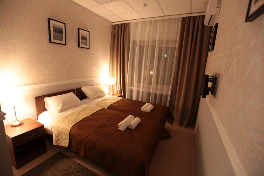 Business Double room full double bed