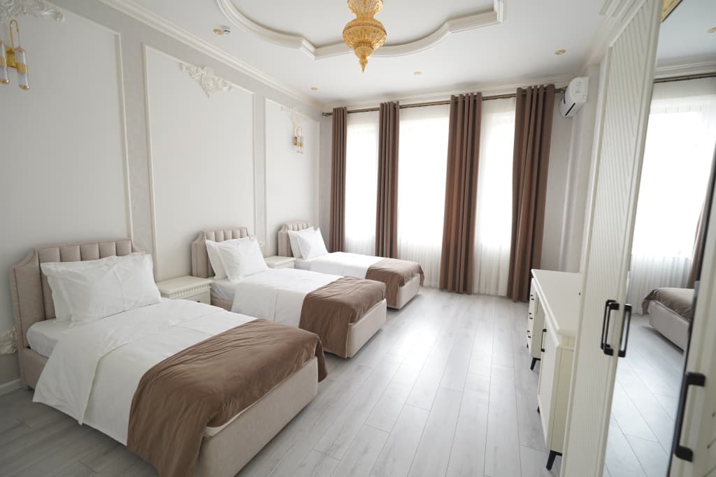 Deluxe Triple room