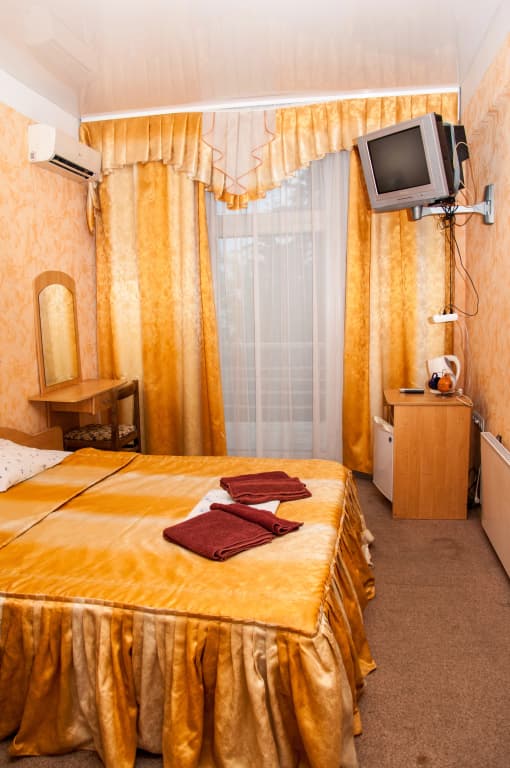 Standard Double room full double bed