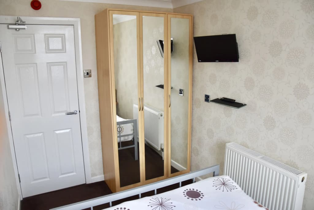2 Bedrooms Family Apartment