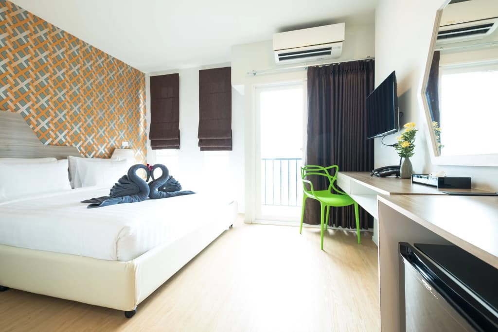 Double Studio twin beds