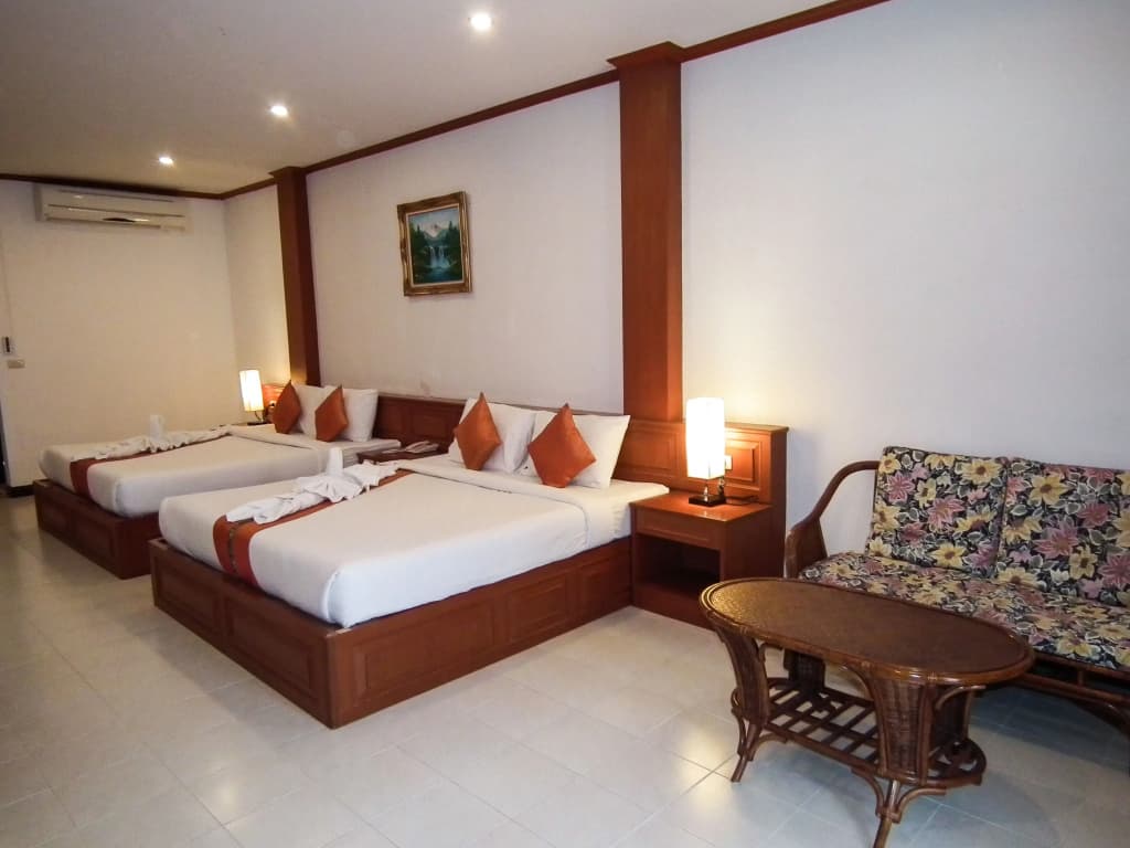 Deluxe Triple room
