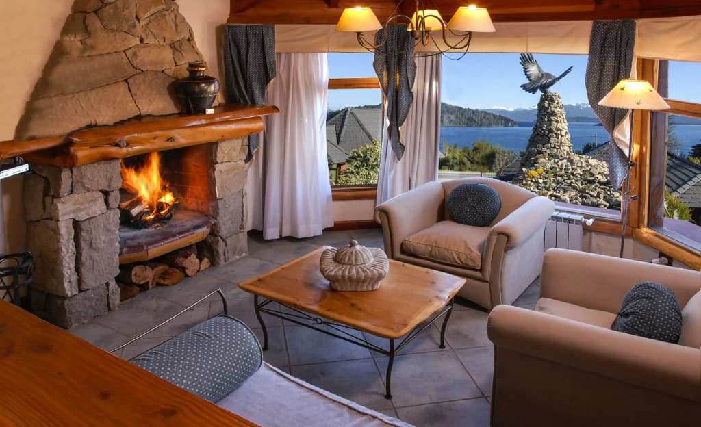 2 Bedrooms Luxury room with lake view