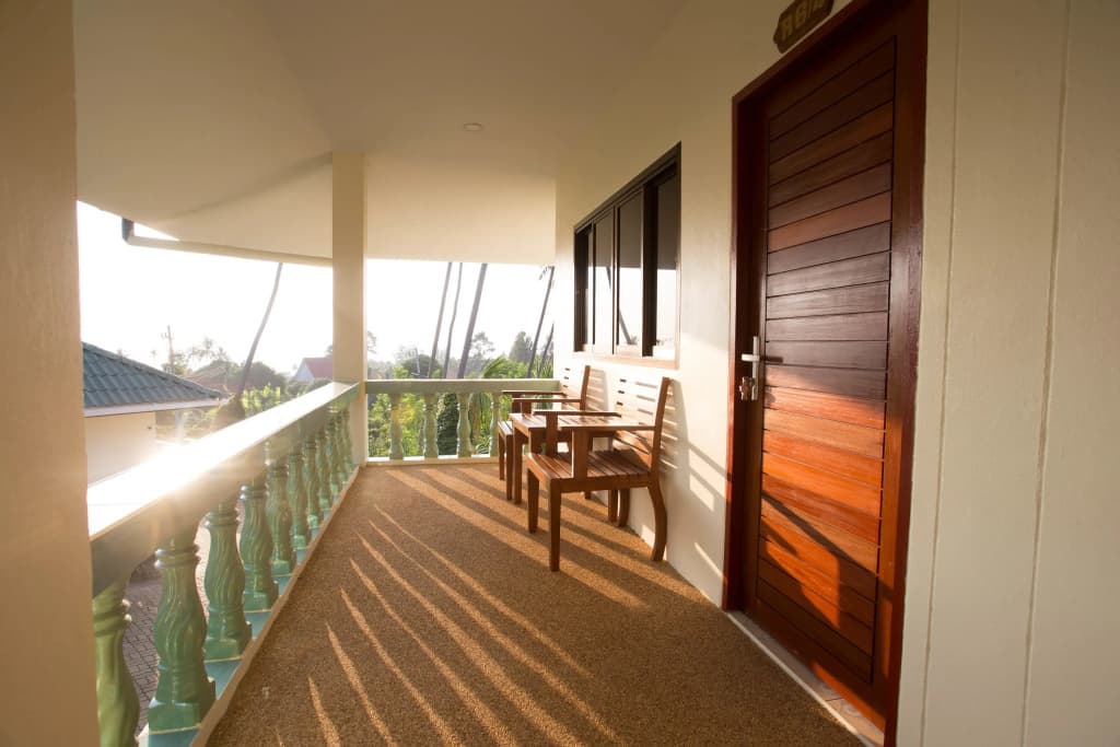 Deluxe Double room with sea view full double bed