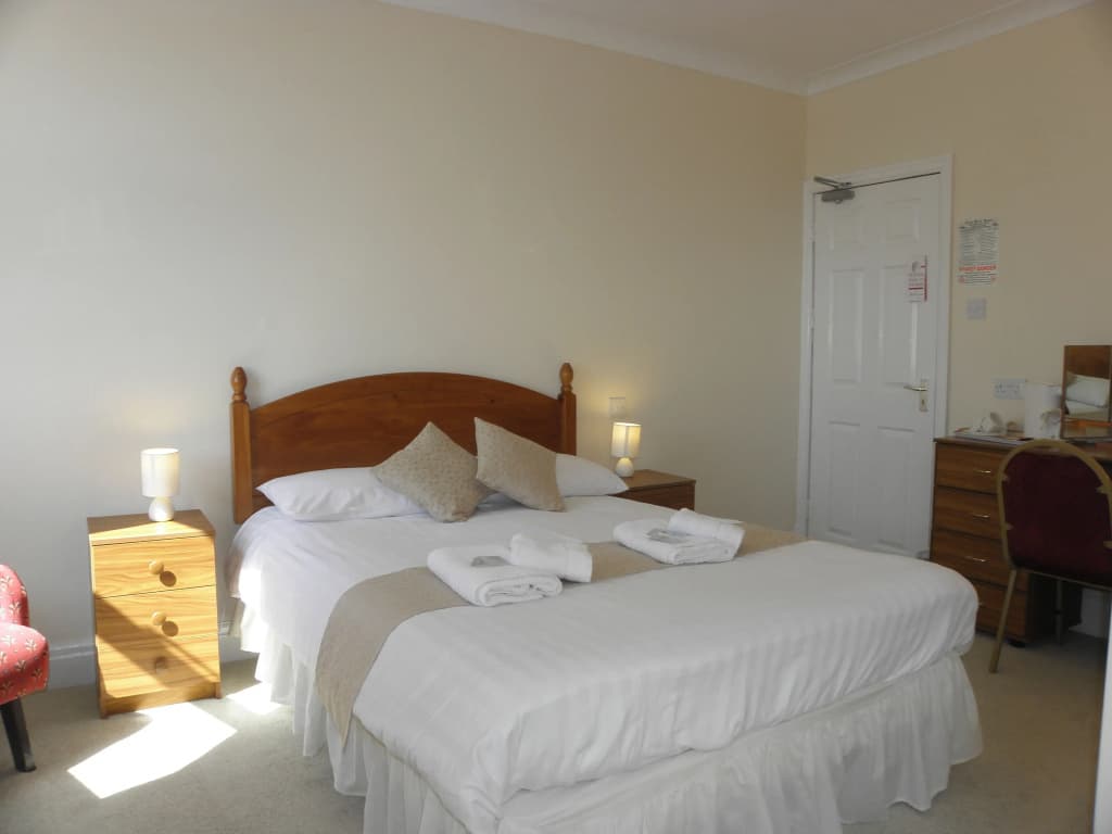 Standard Double room with sea view full double bed