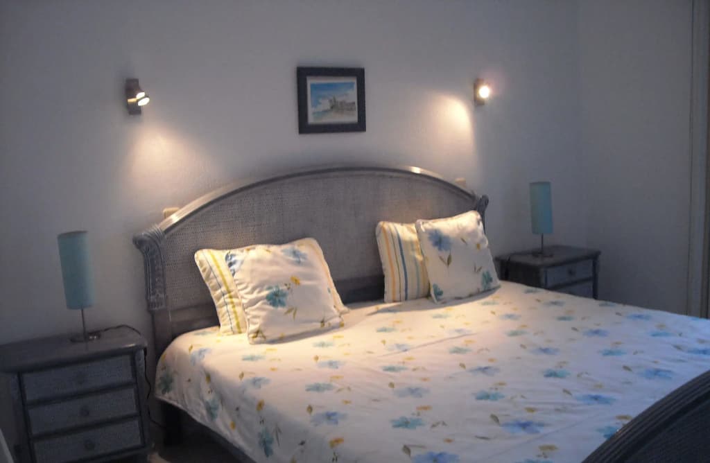 2 Bedrooms Apartment with balcony