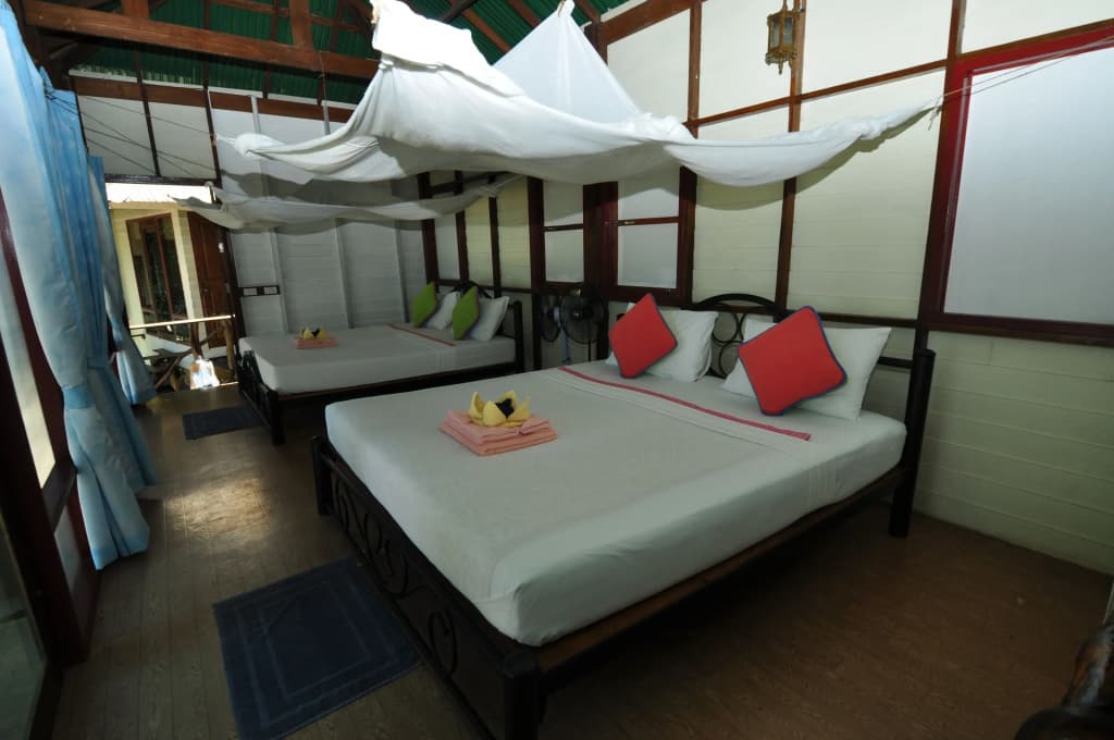 Family Bungalow beachfront