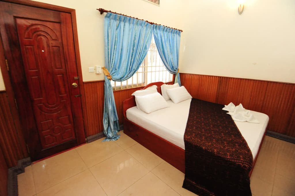 Standard Double room full double bed