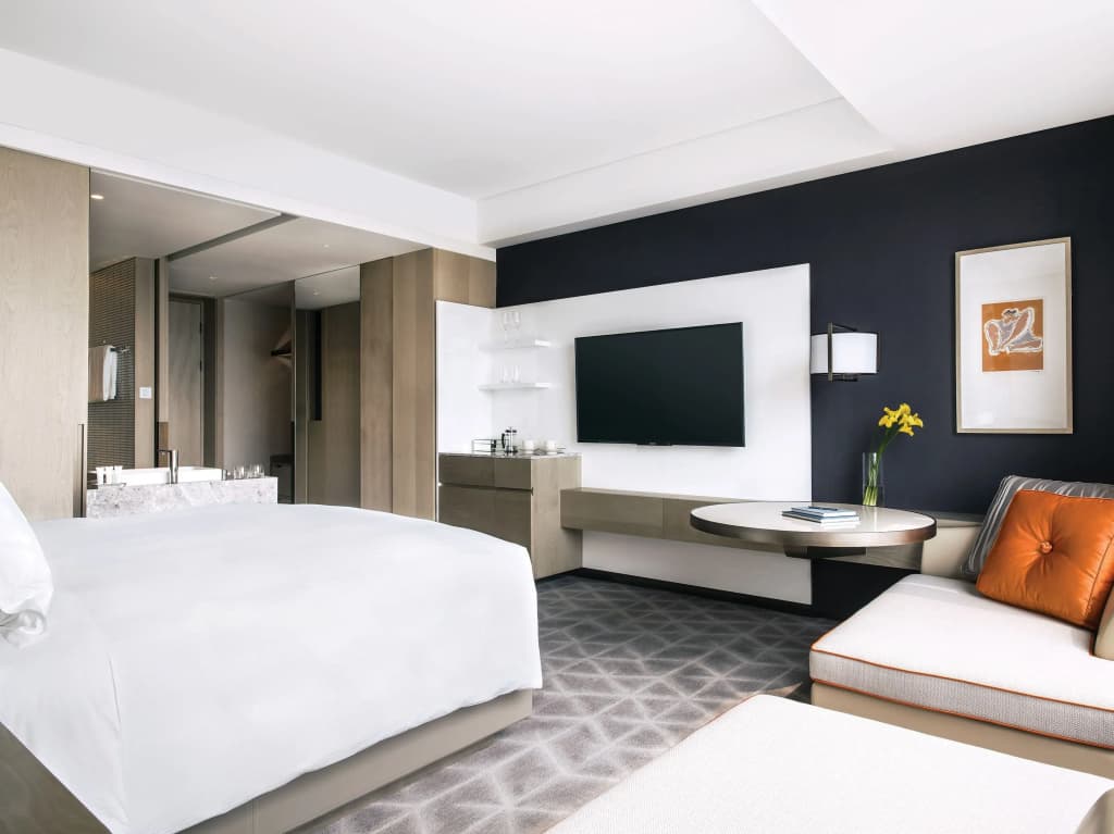 Deluxe Double room full double bed