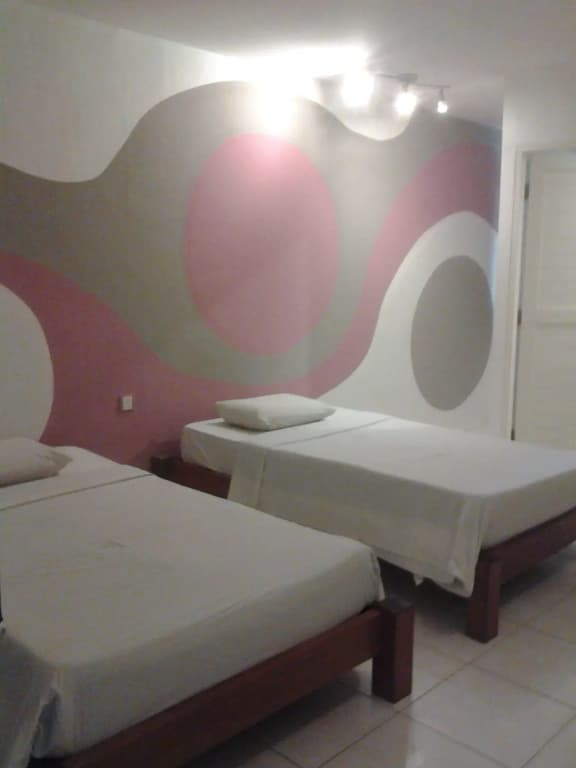 Deluxe Double room twin beds