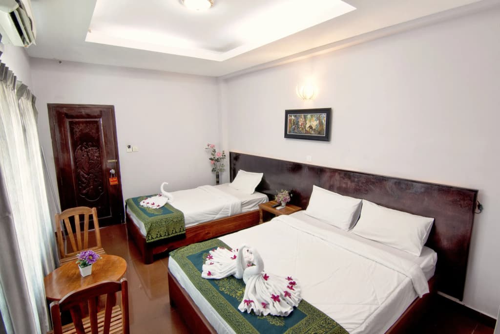 Deluxe Double room twin beds