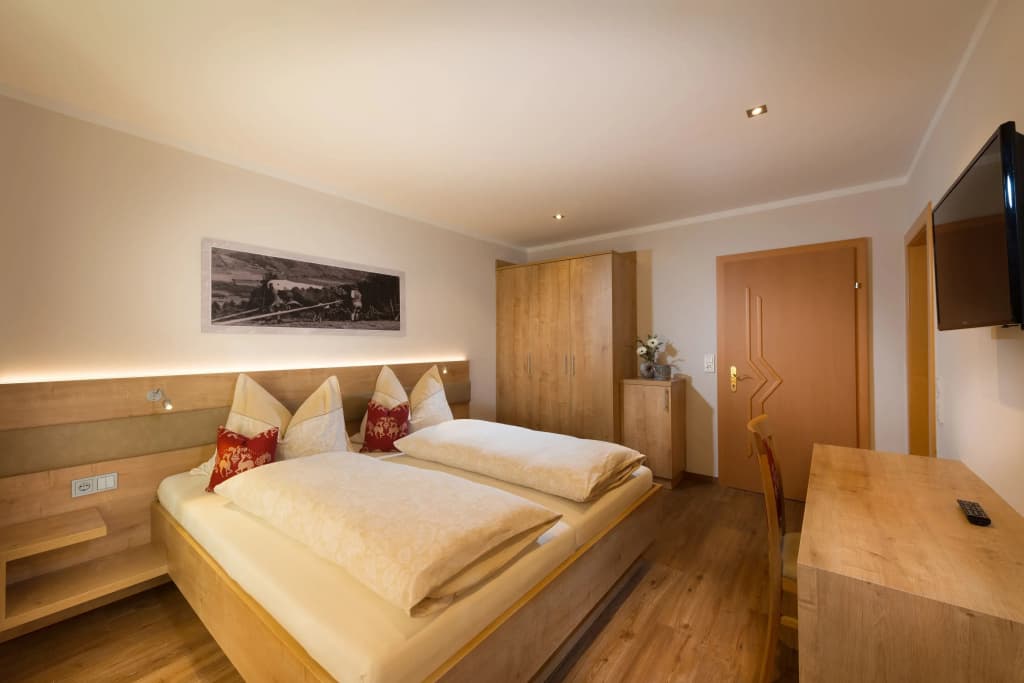 Standard Double room full double bed