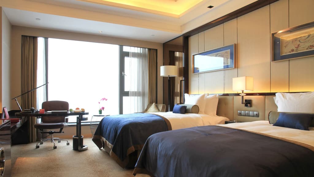 Deluxe Double room twin beds