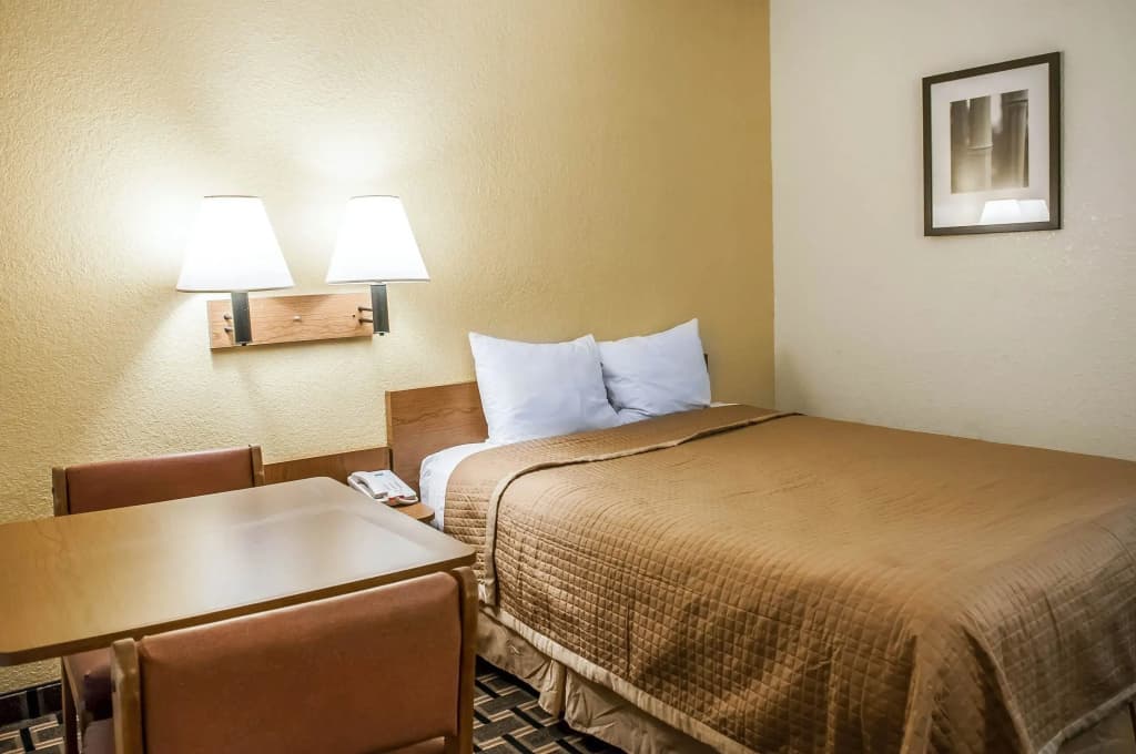 Standard Double room full double bed